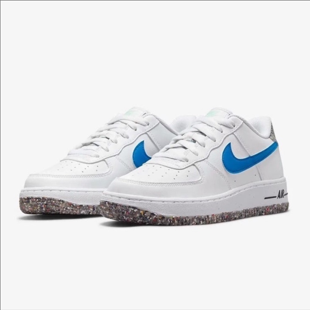 (NWT) Nike Air Force 1 LV8  Shoe, (Big Kid)